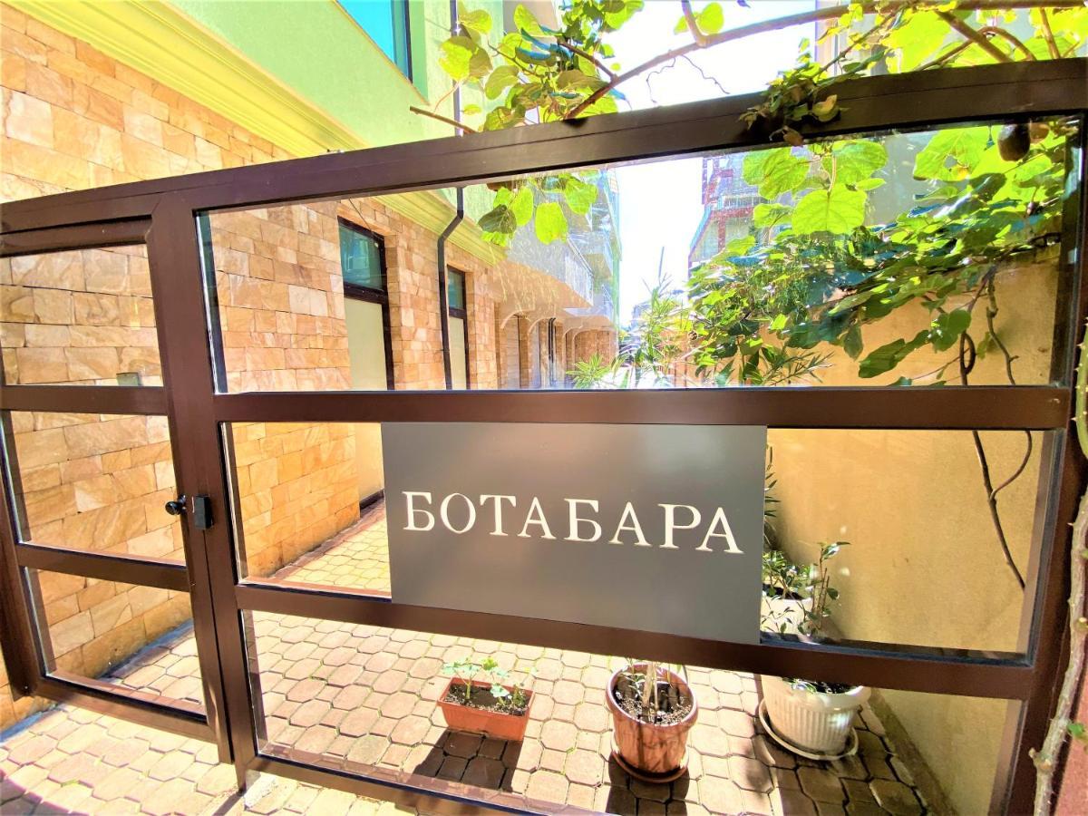 Botabara 312 Self Catering Beach Apartment Pomorie Esterno foto