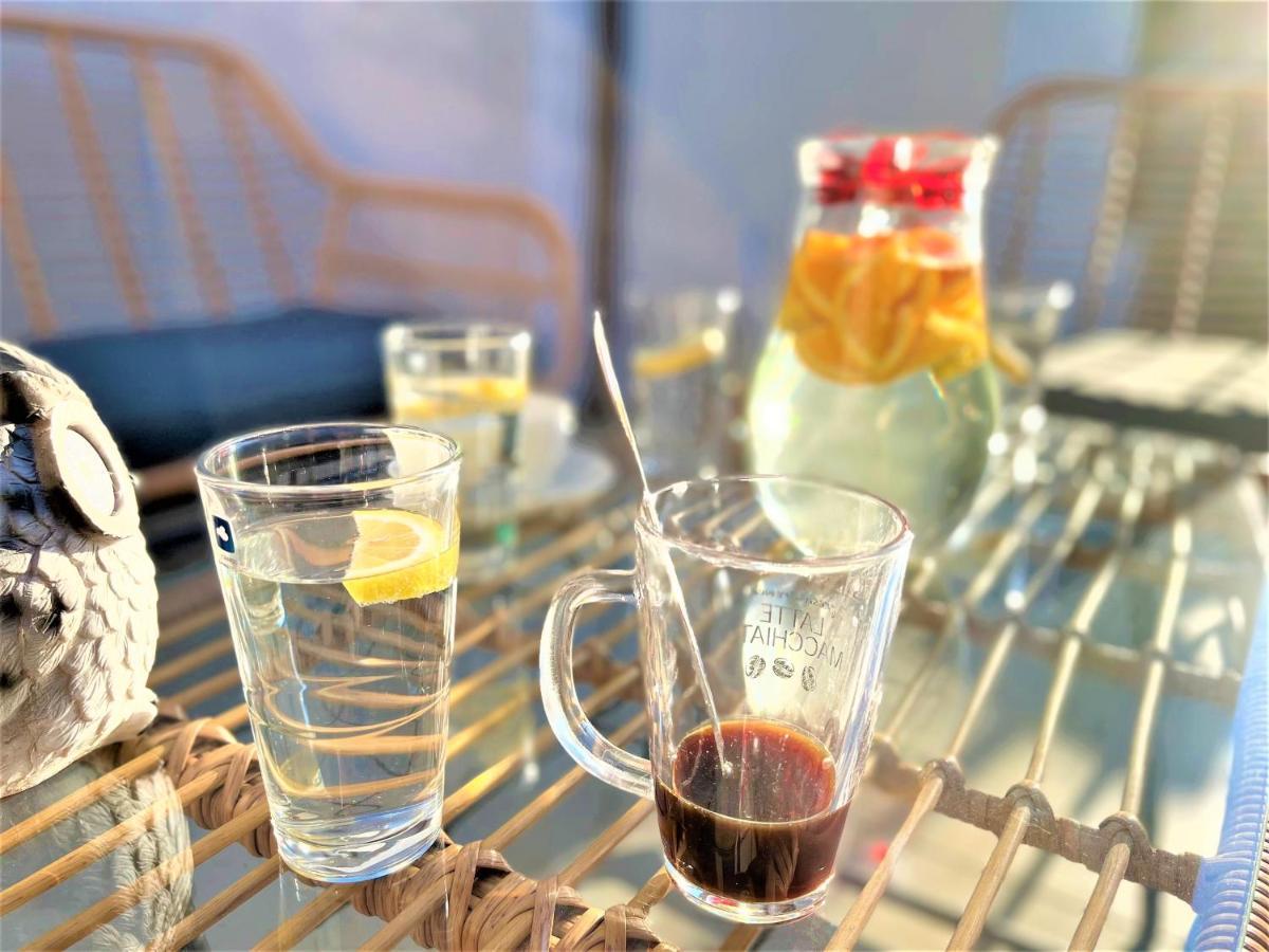 Botabara 312 Self Catering Beach Apartment Pomorie Esterno foto